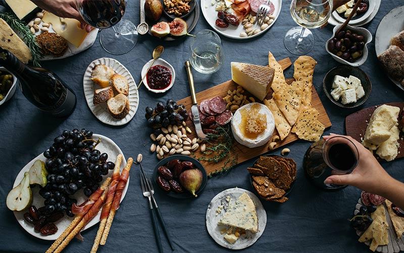 How to Create the Ultimate Grazing Board