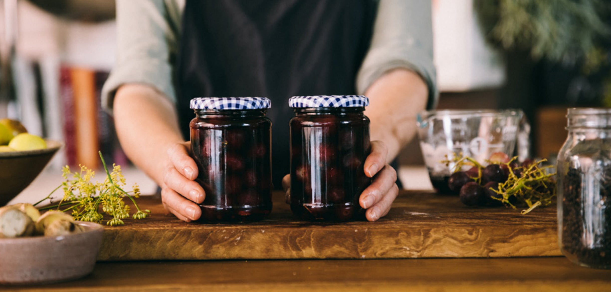 Winey Pickled Grapes